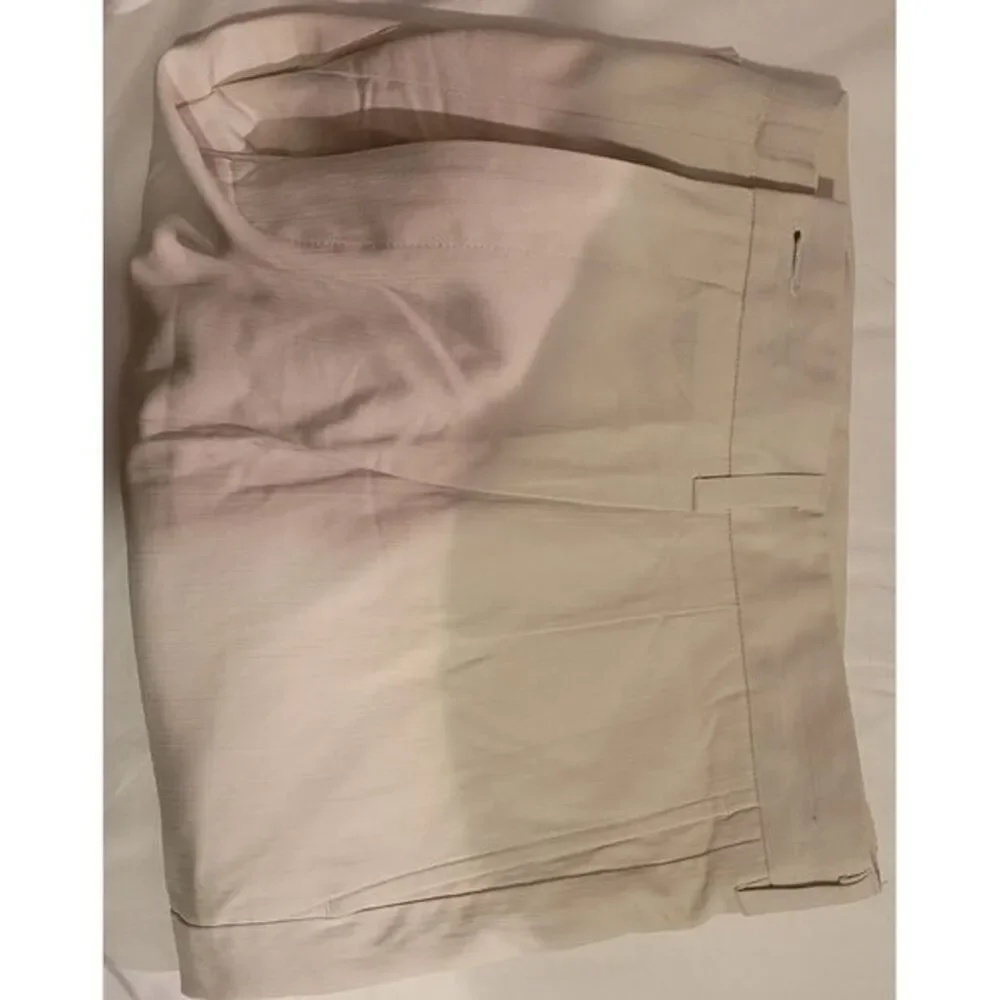 Tommy Bahama‎ 80% Silk 20% Rayon from Bamboo Shorts Men's 40 W 9 L